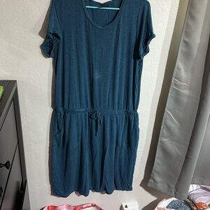 T-shirt dress with pockets